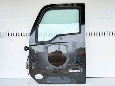 Kenworth T680 Left Door