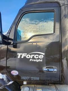 Kenworth T680 Left Door