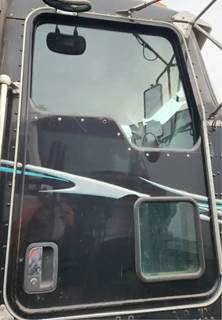 Kenworth T800 Right Door