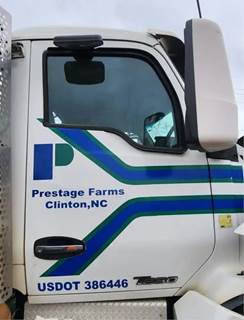 Kenworth T880 Right Door