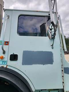 Mack MR690S Right Door