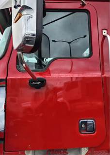 Mack Titan TD713 Left Door for a 2010 Mack TD713