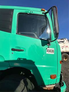 Nissan UD3300 Right Door for a 2012 Ud/Nissan UD3300