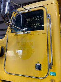 Peterbilt 357 Left Door
