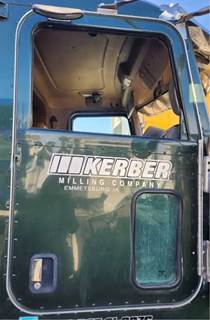 Peterbilt 379 Right Door