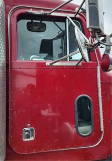 Peterbilt 385 Right Door