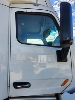 Peterbilt 579 Right Door