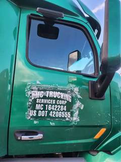 Peterbilt 579 Right Door