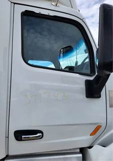 Peterbilt 579 Right Door