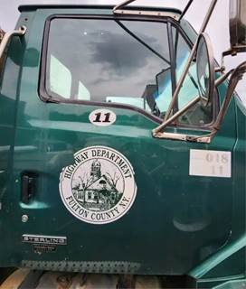 Sterling L9500 Right Door