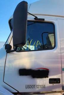 Volvo VNL Left Door