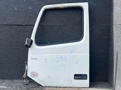 Volvo VNL Left Door