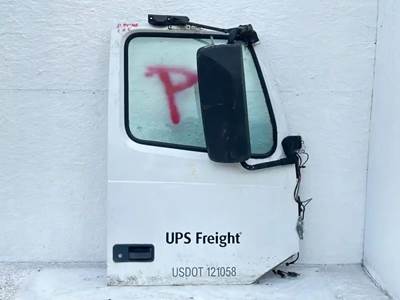Volvo VNL Right Door
