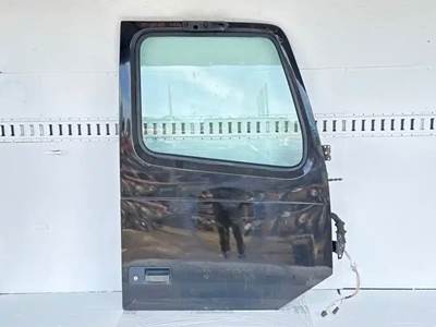 Volvo VNL Left Door