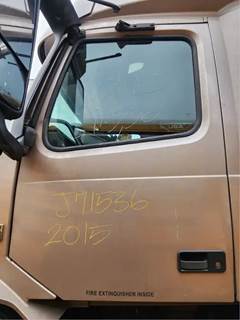 Volvo VNL Left Door