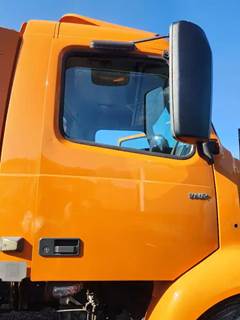 Volvo VNR64T Right Door