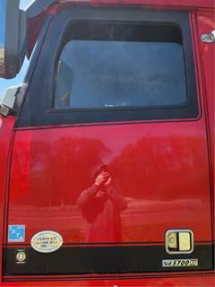 Western Star 5700 Left Door