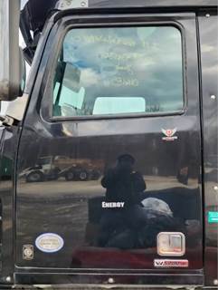 Western Star 5700 Left Door