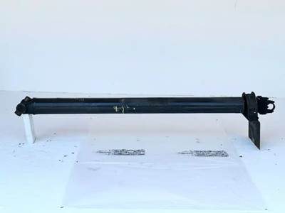 International DuraStar 4300 Driveshaft