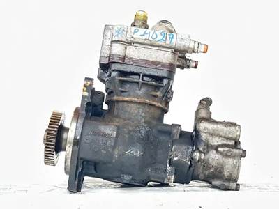 Detroit DD13 Air Compressor