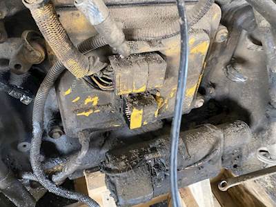 Caterpillar C10 Engine Control Module (ECM) for a 1997 Freightliner FLD112SD