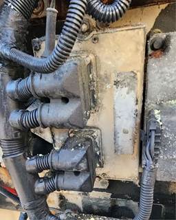 Cummins Engine Control Module (ECM) for a 2004 Neoplan Advance Design