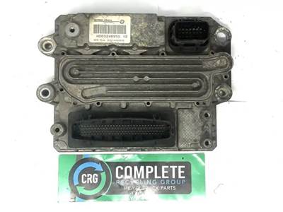 Detroit DD13 Engine Control Module (ECM) for a 2015 Freightliner Cascadia 125