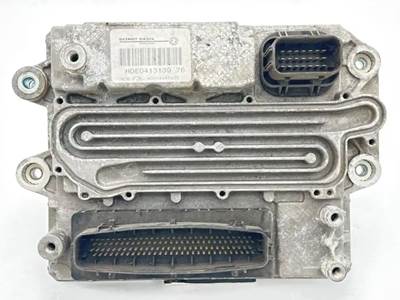 Detroit DD13 Engine Control Module (ECM) for a 2017 Freightliner Cascadia 113