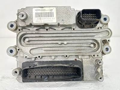 Detroit DD15 Engine Control Module (ECM) for a 2014 Freightliner Cascadia 125