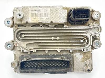 Detroit DD15 Engine Control Module (ECM) for a Freightliner Cascadia 125