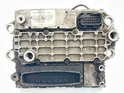 Detroit DD15 Engine Control Module (ECM) for a 2009 Freightliner Cascadia 125