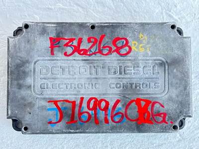 Detroit Series 60 Engine Control Module (ECM) for a 2001 Freightliner FLD120