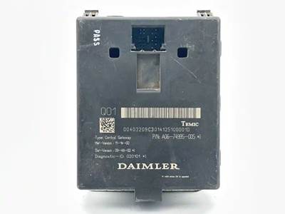 Freightliner Cascadia 113 Engine Control Module (ECM)