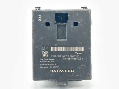 Freightliner Cascadia 113 Engine Control Module (ECM)