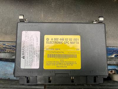 Freightliner Cascadia 125 Engine Control Module (ECM)