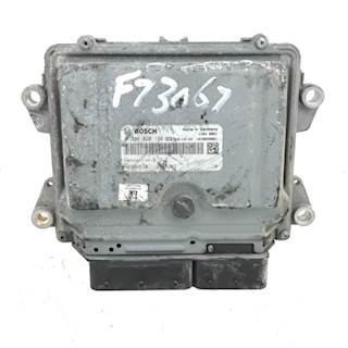 Freightliner Cascadia 125 Engine Control Module (ECM)
