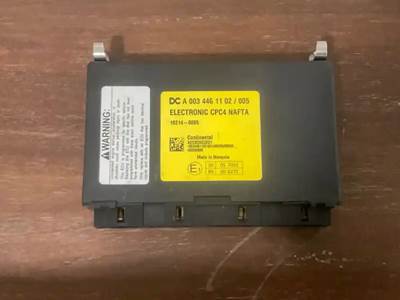 Freightliner Cascadia 125 Engine Control Module (ECM)