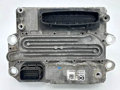 Freightliner Cascadia 125 Engine Control Module (ECM)