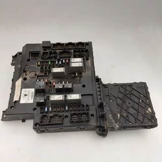 Freightliner Cascadia 125 Engine Control Module (ECM)