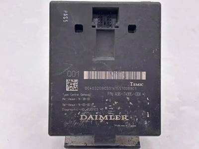 Freightliner Cascadia 125 Engine Control Module (ECM)