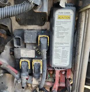 Freightliner Cascadia 125 Engine Control Module (ECM)