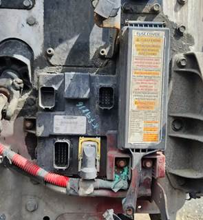 Freightliner Cascadia 125 Engine Control Module (ECM)