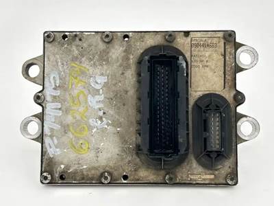 Mercedes-Benz MBE 900 Engine Control Module (ECM) for a 2005 Freightliner MT45 Chassis