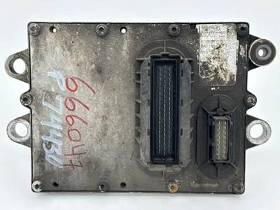 Mercedes-Benz MBE 900 Engine Control Module (ECM) for a 2007 Freightliner MT45 Chassis