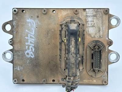 Mercedes-Benz MBE 900 Engine Control Module (ECM) for a 2007 Freightliner MT45 Chassis