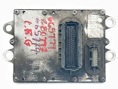 Mercedes-Benz MBE 900 Engine Control Module (ECM) for a 2007 Freightliner MT45 Chassis