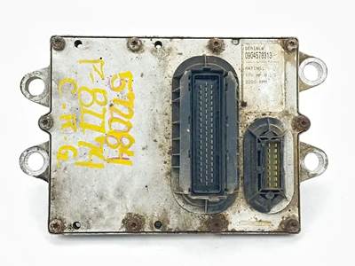 Mercedes-Benz MBE 900 Engine Control Module (ECM) for a 2007 Freightliner MT45 Chassis