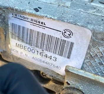 Mercedes-Benz MBE 926 Engine Control Module (ECM)