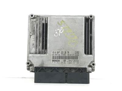 Mercedes-Benz OM647LA Engine Control Module (ECM) for a 2006 Dodge SPRINTER 3500