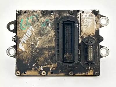 Mercedes-Benz OM904LA Engine Control Module (ECM) for a 2005 Freightliner MT45 Chassis